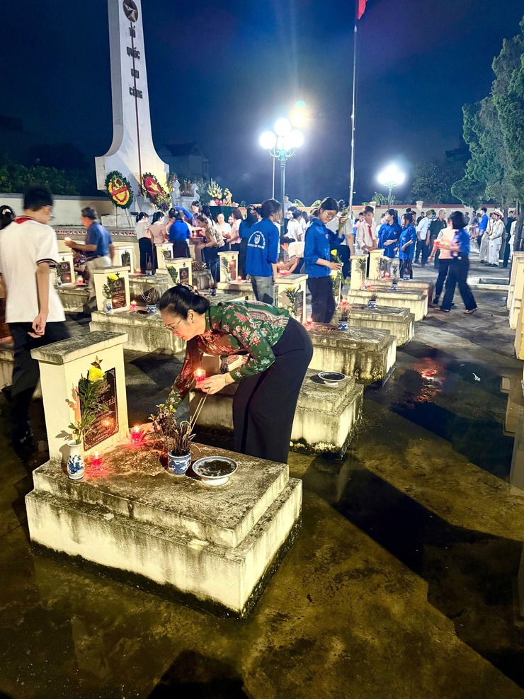 Chương Dương: Những hoạt động tri ân đầy ý nghĩa nhân kỷ niệm 78 năm Ngày Thương binh - Liệt sĩ- Ảnh 3.
