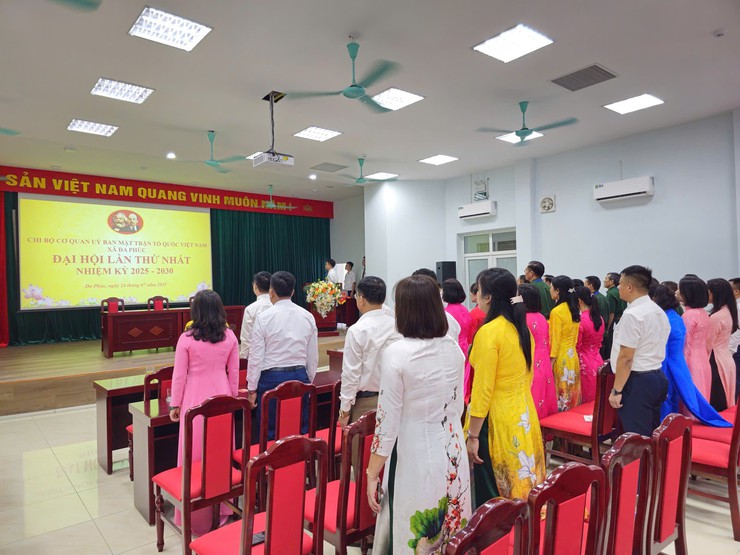 ĐẠI HỘI CÁC CHI BỘ CƠ QUAN ĐẢNG ỦY XÃ ĐA PHÚC- Ảnh 1.