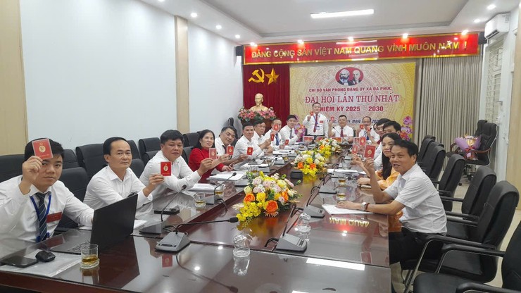 ĐẠI HỘI CÁC CHI BỘ CƠ QUAN ĐẢNG ỦY XÃ ĐA PHÚC- Ảnh 6.