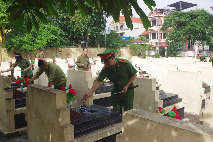 XÃ YÊN LÃNG TỔ CHỨC NHIỀU HOẠT ĐỘNG TRI ÂN NHÂN DỊP KỶ NIỆM 78 NĂM NGÀY THƯƠNG BINH – LIỆT SĨ- Ảnh 7.