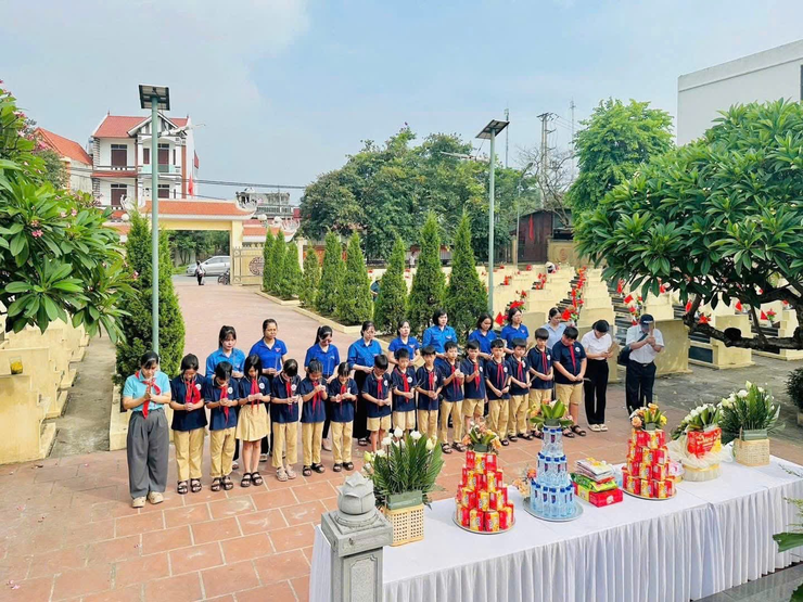 XÃ YÊN LÃNG TỔ CHỨC NHIỀU HOẠT ĐỘNG TRI ÂN NHÂN DỊP KỶ NIỆM 78 NĂM NGÀY THƯƠNG BINH – LIỆT SĨ- Ảnh 8.