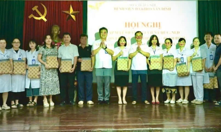 BỆNH VIỆN ĐA KHOA VÂN ĐÌNH, THIẾT THỰC CÁC HOẠT ĐỘNG KỶ NIỆM NGÀY THƯƠNG BINH, LIỆT SĨ 27/7- Ảnh 1.