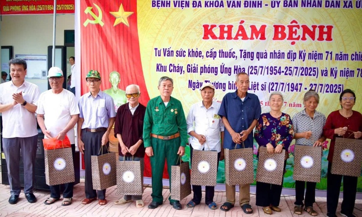 BỆNH VIỆN ĐA KHOA VÂN ĐÌNH, THIẾT THỰC CÁC HOẠT ĐỘNG KỶ NIỆM NGÀY THƯƠNG BINH, LIỆT SĨ 27/7- Ảnh 3.
