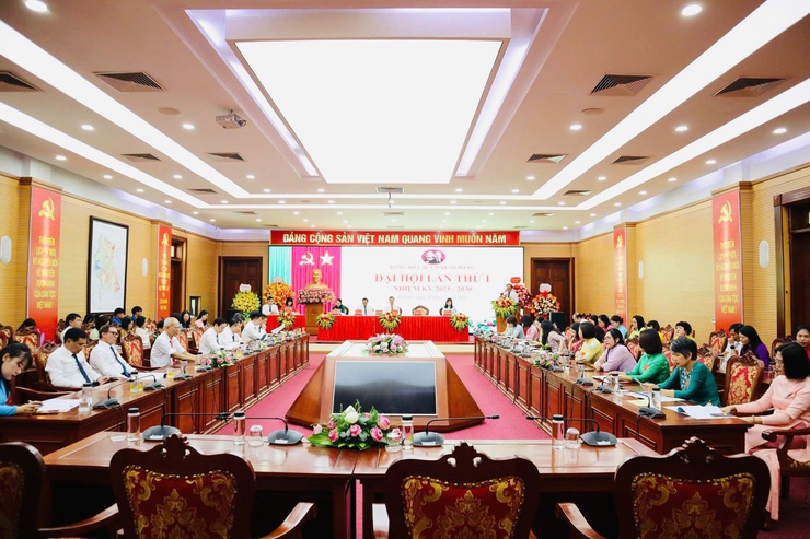 Đại hội Đảng bộ các cơ quan Đảng phường Từ Liêm
 lần thứ I, nhiệm kỳ 2025 –  2030 thành công tốt đẹp.- Ảnh 1.