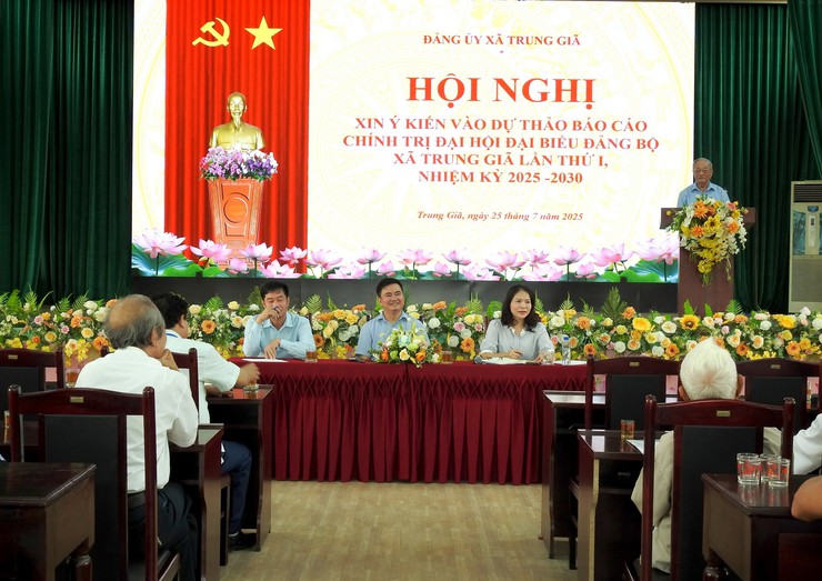 XÃ TRUNG GIÃ: GẶP MẶT NGUYÊN LÃNH ĐẠO 4 XÃ CŨ ĐÓNG GÓP VÀO DỰ THẢO BÁO CÁO CHÍNH TRỊ ĐẠI HỘI ĐẢNG BỘ XÃ LẦN THỨ I, NHIỆM KỲ 2025 - 2030- Ảnh 4.