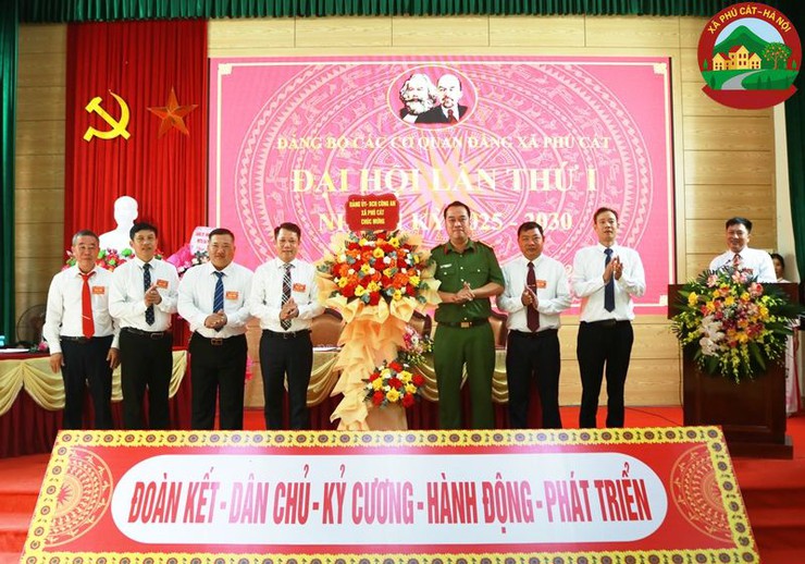 Đại hội Đảng bộ các cơ quan Đảng xã Phú Cát lần thứ I, nhiệm kỳ 2025 – 2030- Ảnh 3.