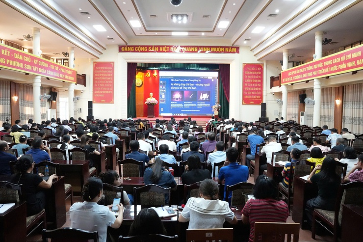 Phường Sơn Tây triển khai ứng dụng trong công tác chuyển đổi số phục vụ nhân dân- Ảnh 4.
