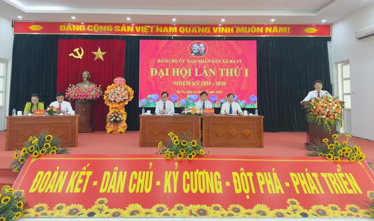 ĐẢNG BỘ ỦY BAN NHÂN DÂN XÃ BA VÌ TỔ CHỨC ĐẠI HỘI LẦN THỨ I, NHIỆM KỲ 2025–2030.- Ảnh 1.
