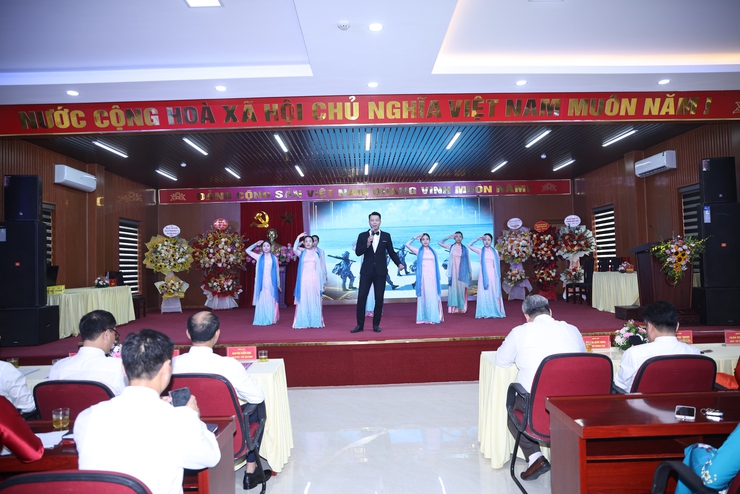 Đại hội Đảng bộ Ủy ban nhân dân phường Định Công lần thứ nhất, nhiệm kỳ 2025 - 2030- Ảnh 5.