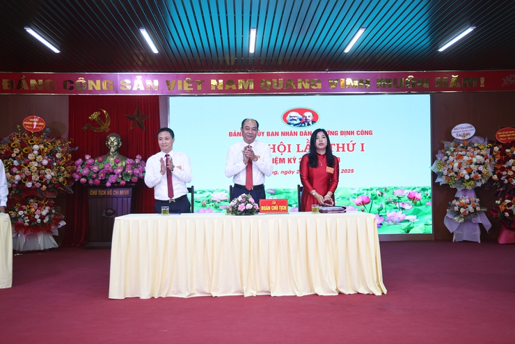 Đại hội Đảng bộ Ủy ban nhân dân phường Định Công lần thứ nhất, nhiệm kỳ 2025 - 2030- Ảnh 7.