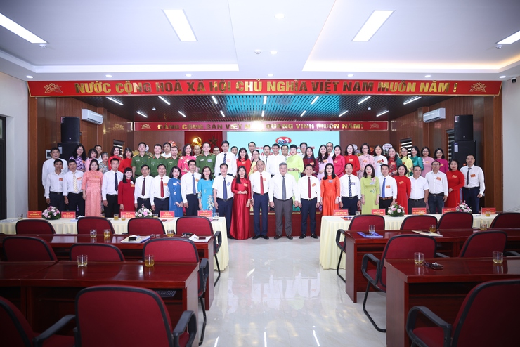 Đại hội Đảng bộ Ủy ban nhân dân phường Định Công lần thứ nhất, nhiệm kỳ 2025 - 2030- Ảnh 14.