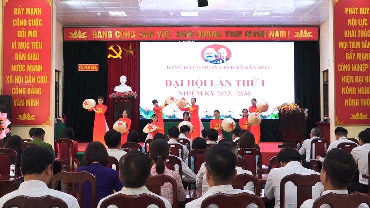 ĐẠI HỘI ĐẢNG BỘ CƠ QUAN UBND XÃ DÂN HÒA LẦN THỨ NHẤT, NHIỆM KỲ 2025–2030: ĐOÀN KẾT – ĐỔI MỚI – PHÁT TRIỂN BỀN VỮNG- Ảnh 1.