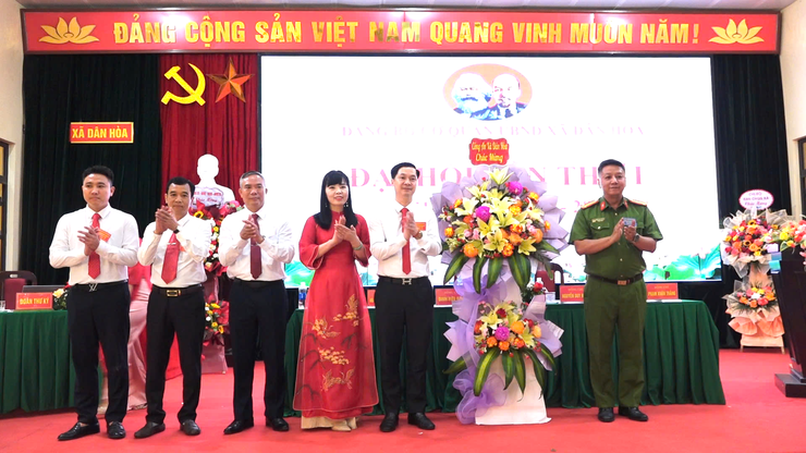 ĐẠI HỘI ĐẢNG BỘ CƠ QUAN UBND XÃ DÂN HÒA LẦN THỨ NHẤT, NHIỆM KỲ 2025–2030: ĐOÀN KẾT – ĐỔI MỚI – PHÁT TRIỂN BỀN VỮNG- Ảnh 3.