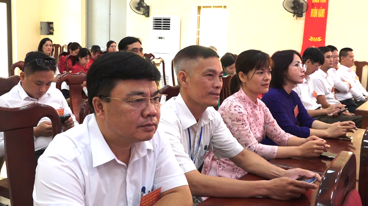 ĐẠI HỘI ĐẢNG BỘ CƠ QUAN UBND XÃ DÂN HÒA LẦN THỨ NHẤT, NHIỆM KỲ 2025–2030: ĐOÀN KẾT – ĐỔI MỚI – PHÁT TRIỂN BỀN VỮNG- Ảnh 10.