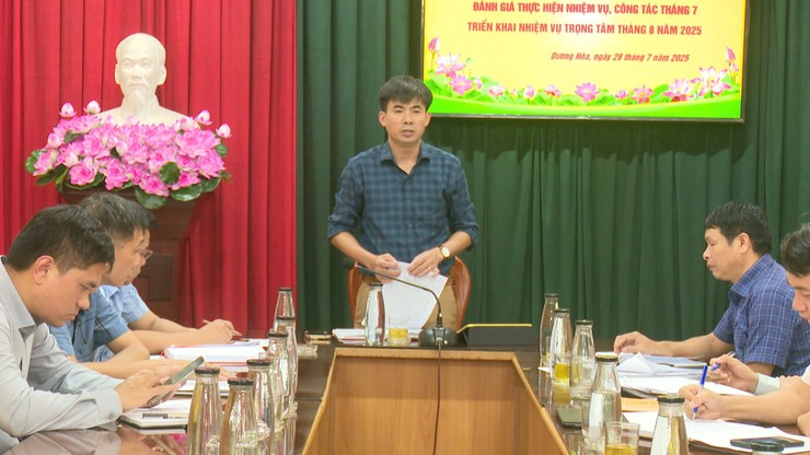 UBND xã đánh giá tình hình thực hiện nhiệm vụ công tác tháng 7, triển khai nhiệm vụ trọng tâm tháng 8/2025 - Ảnh 7.