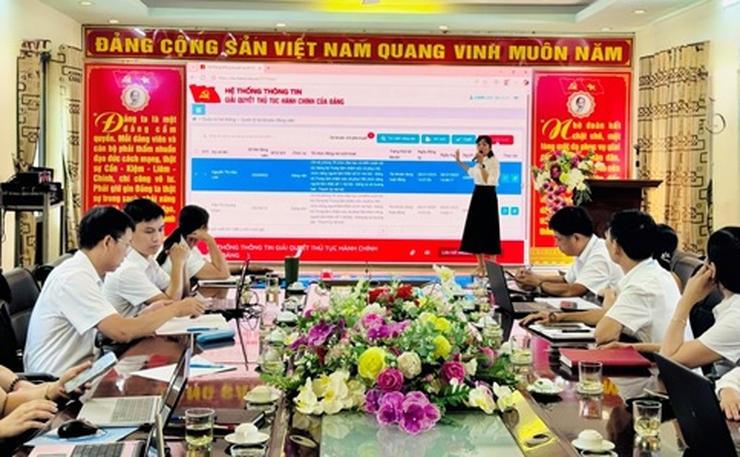 Tập huấn thực hiện thủ tục hành chính của đảng trên Dịch vụ công Quốc gia- Ảnh 2.