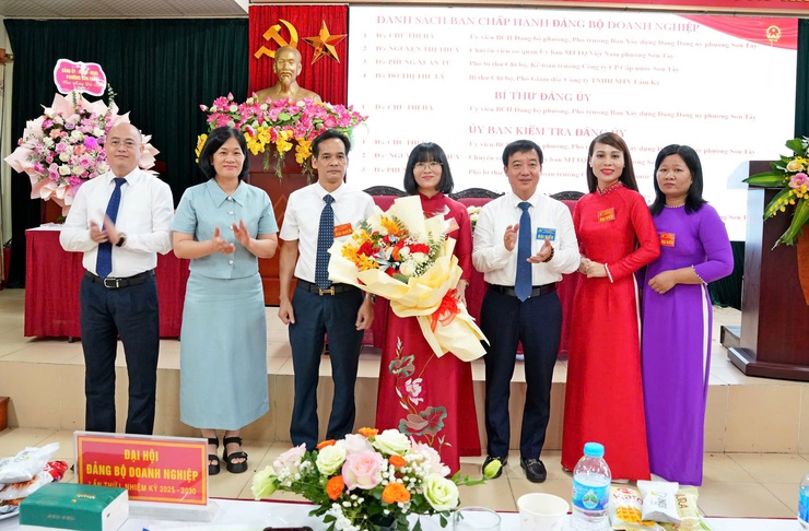 Đại hội Đảng bộ Doanh nghiệp phường Sơn Tây lần thứ I, nhiệm kỳ 2025-2030- Ảnh 1.