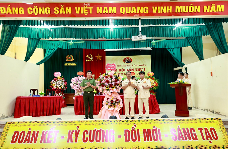 Đại hội Đảng bộ Công an xã Ứng Thiên lần thứ I, nhiệm kỳ 2025-2030- Ảnh 2.