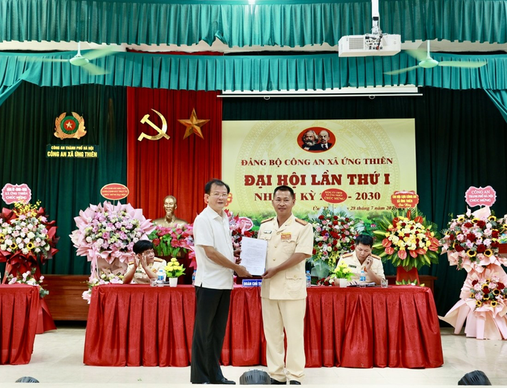 Đại hội Đảng bộ Công an xã Ứng Thiên lần thứ I, nhiệm kỳ 2025-2030- Ảnh 3.
