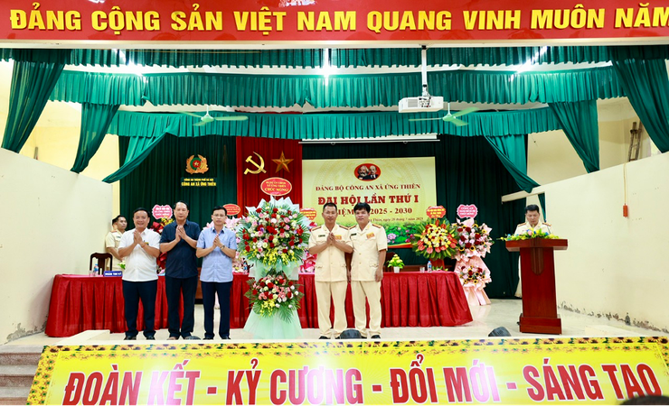 Đại hội Đảng bộ Công an xã Ứng Thiên lần thứ I, nhiệm kỳ 2025-2030- Ảnh 6.