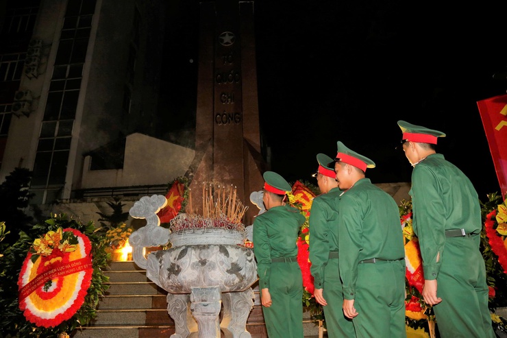 Tuổi trẻ Hà Đông thắp nến tri ân- tiếp lửa truyền thống- Ảnh 6.