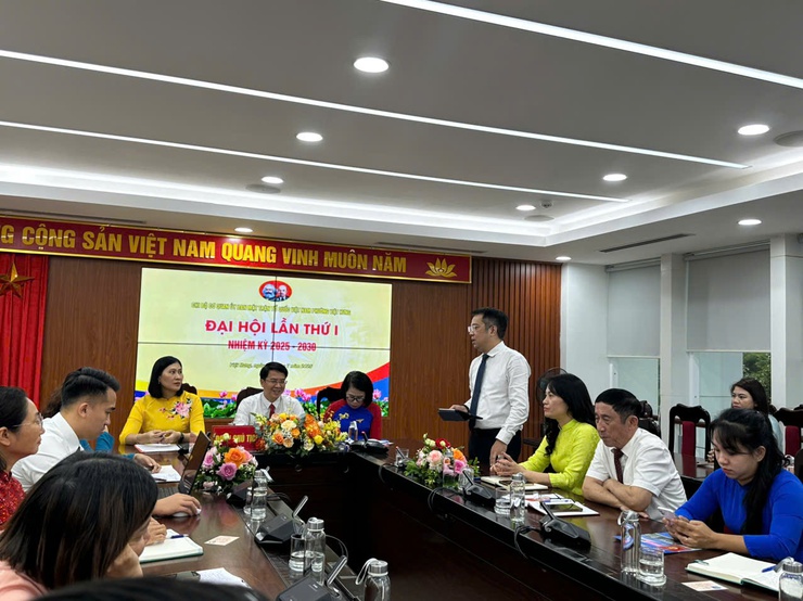 Đại hội Chi bộ Cơ quan Uỷ ban MTTQ Việt Nam phường Việt Hưng lần thứ I, nhiệm kỳ 2025 – 2030- Ảnh 9.