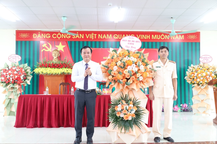 Đại hội Đảng bộ công an xã Suối Hai nhiệm kỳ 2025 -2030: Phát huy vai trò nòng cốt trong bảo đảm an ninh trật tự- Ảnh 1.