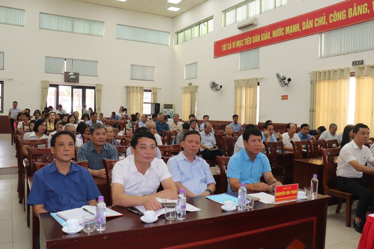 Bát Tràng quyết tâm đoàn kết, thống nhất, đẩy mạnh chuyển đổi số, xây dựng xã phát triển toàn diện, bền vững- Ảnh 1.