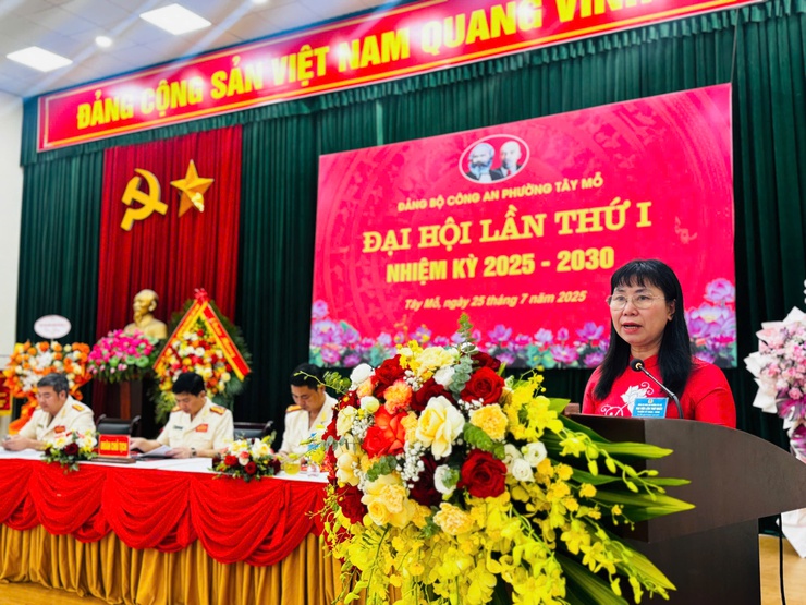 ĐẢNG BỘ CÔNG AN PHƯỜNG TÂY MỖ TỔ CHỨC THÀNH CÔNG ĐẠI HỘI LẦN THỨ NHẤT, NHIỆM KỲ 2025–2030- Ảnh 3.