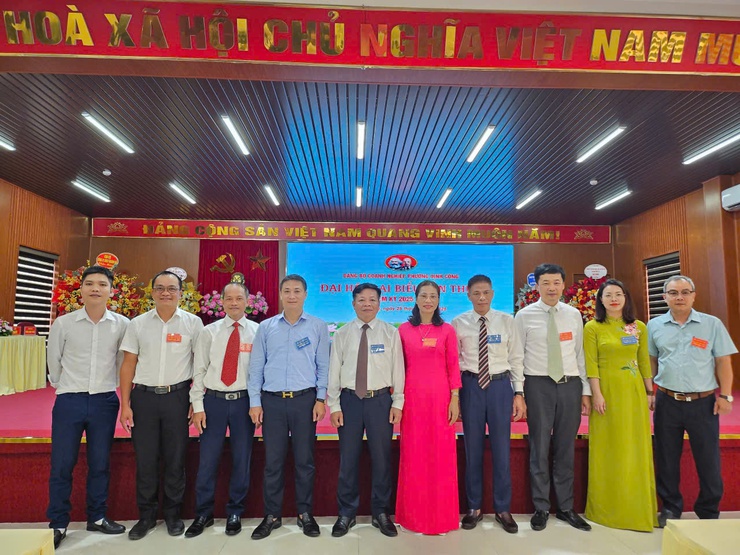 Đại hội đại biểu đảng bộ doanh nghiệp Phường Định Công lần thứ I, nhiệm kỳ 2025- 2030 thành công tốt đẹp - Ảnh 2.