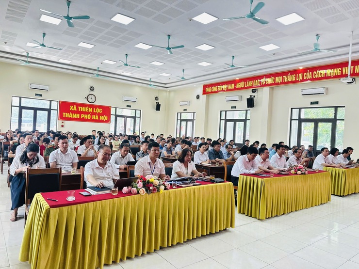 Hội nghị quán triệt Nghị quyết số 15-NQ/TW của Bộ Chính trị và các Nghị quyết chuyên đề của Đảng ủy xã Thiên Lộc- Ảnh 4.