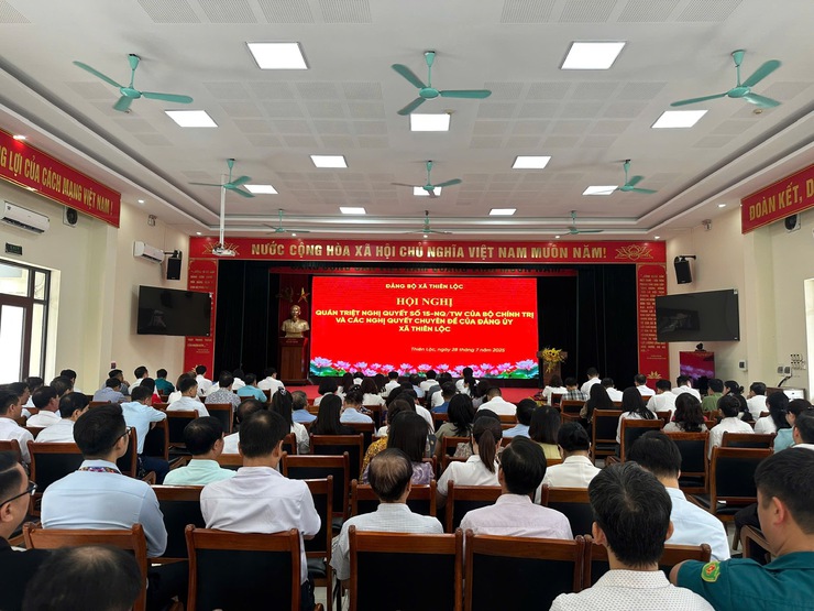 Hội nghị quán triệt Nghị quyết số 15-NQ/TW của Bộ Chính trị và các Nghị quyết chuyên đề của Đảng ủy xã Thiên Lộc- Ảnh 5.