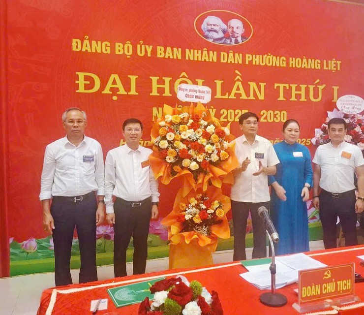Đảng bộ UBND phường Hoàng Liệt tổ chức thành công Đại hội lần thứ I, nhiệm kỳ 2025-2030- Ảnh 1.