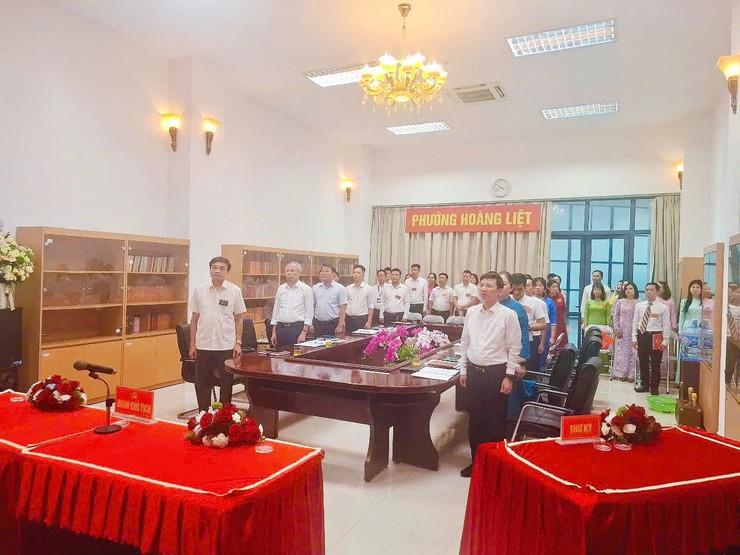 Đảng bộ UBND phường Hoàng Liệt tổ chức thành công Đại hội lần thứ I, nhiệm kỳ 2025-2030- Ảnh 2.