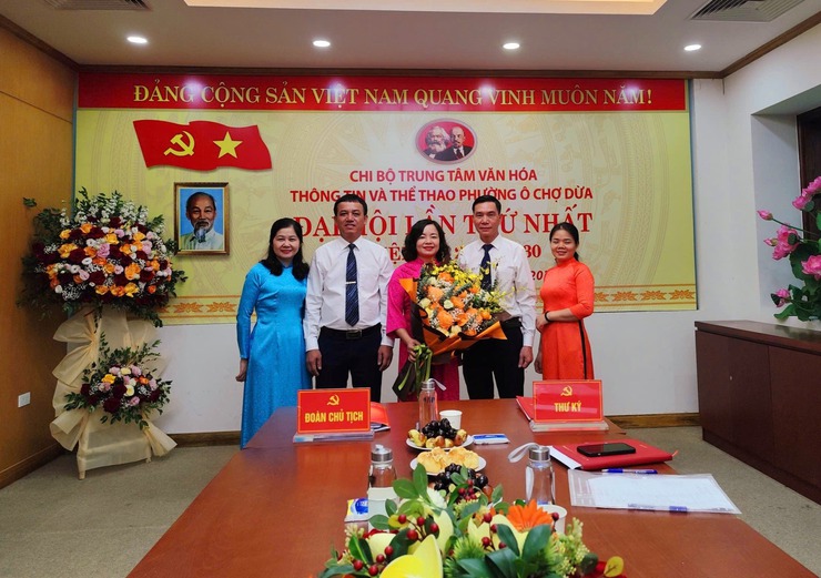 Đại hội chi bộ Trung tâm Văn hóa Thông tin và Thể thao Phường Ô Chợ Dừa lần thứ nhất, nhiệm kỳ 2025-2030- Ảnh 3.
