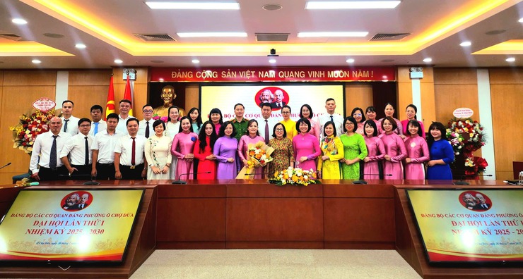 Phường Ô Chợ Dừa tổ chức Đại hội Đảng bộ các cơ quan Đảng lần thứ I, nhiệm kỳ 2025- 2030- Ảnh 9.