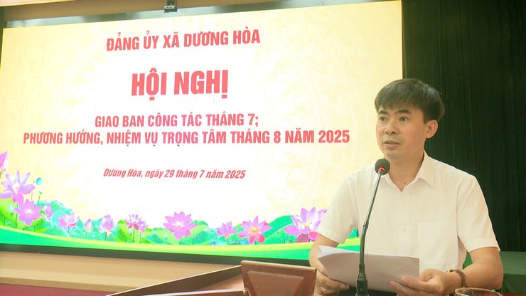 BTV Đảng uỷ xã giao ban công tác tháng 7, triển khai nhiệm vụ trọng tâm tháng 8/2025 với các đồng chí Bí thư Chi bộ, Trưởng thôn trên địa bàn- Ảnh 6.