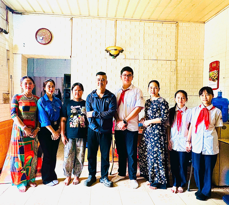 Trường THCS Linh Đàm tổ chức các hoạt động tri ân
nhân ngày thương binh, liệt sĩ 27/7- Ảnh 2.
