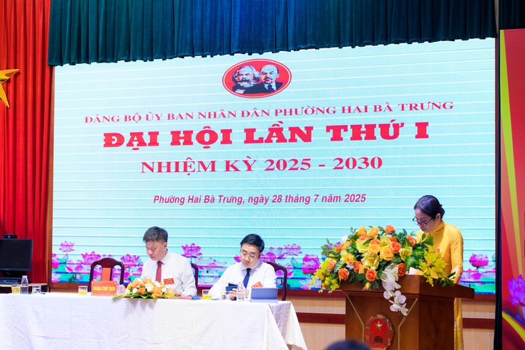 Đại hội Đảng bộ Ủy ban nhân dân phường Hai Bà Trưng lần thứ I, nhiệm kỳ 2025 - 2030- Ảnh 8.