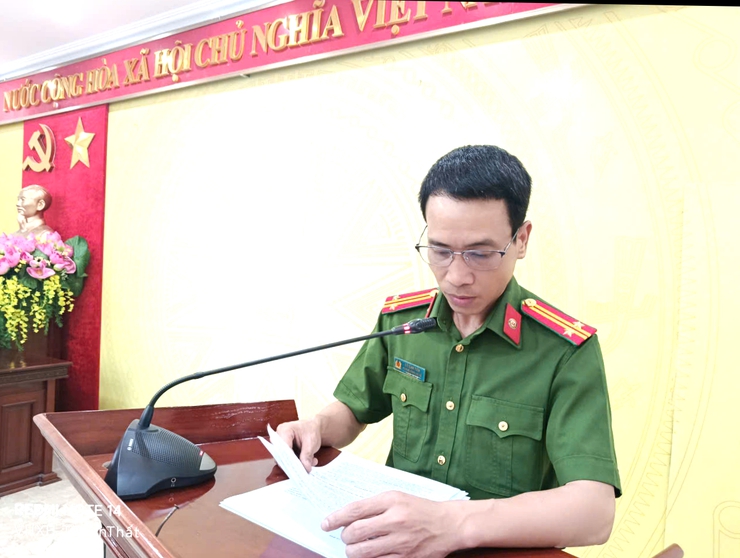 XÃ THẠCH THẤT TỔ CHỨC HỘI NGHỊ TRIỂN KHAI THỰC HIỆN NHIỆM VỤ TRỌNG TÂM VỀ CÔNG TÁC PCCC VÀ CNCH SAU KHI THÀNH LẬP CHÍNH QUYỀN ĐỊA PHƯƠNG HAI CẤP VÀ LUẬT PCCC, CNCH CÓ HIỆU LỰC- Ảnh 6.
