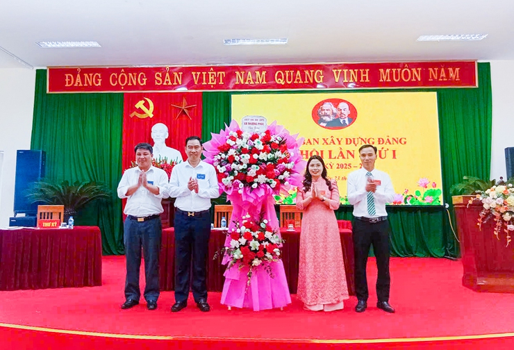 Chi bộ Ban Xây dựng Đảng xã Thượng Phúc chủ động thích ứng trong giai đoạn mới- Ảnh 1.
