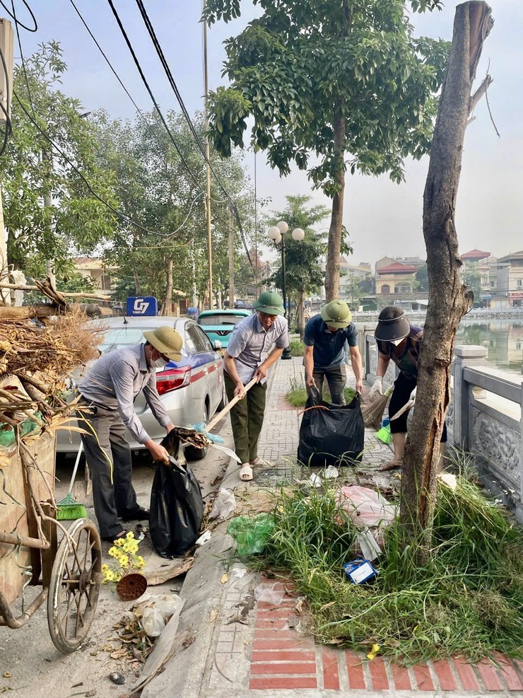 Xã Đại Thanh tăng cường công tác trang trí, tuyên truyền, vệ sinh môi trường, chỉnh trang cảnh quan đô thị Chào mừng Đại hội Đảng bộ xã Đại Thanh lần thứ I nhiệm kỳ 2025-2030, Chào mừng Kỷ niệm 80 năm Cách mạng Tháng tám và Quốc khánh 2/9- Ảnh 14.