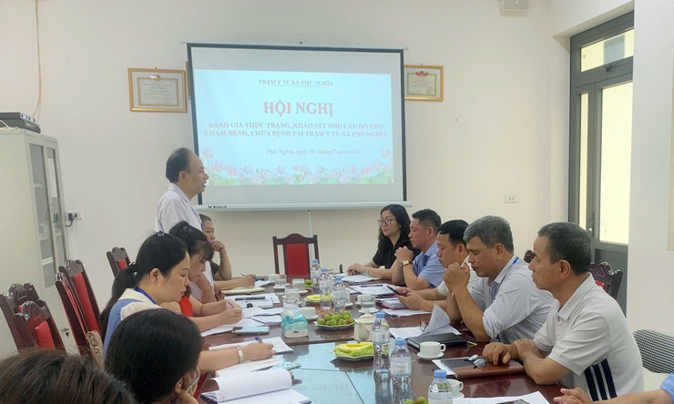 Hội nghị đánh giá thực trạng, nhu cầu hỗ trợ khám, chữa bệnh tại Trạm Y tế xã Phú Nghĩa- Ảnh 1.