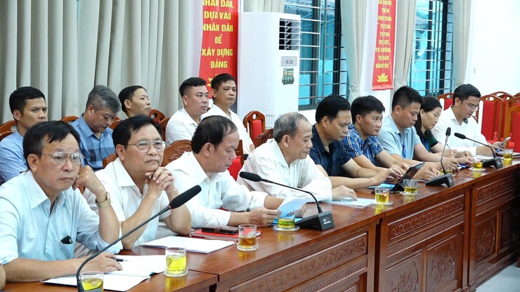 Bình Minh:  Lấy ý kiến góp ý của các đồng chí nguyên lãnh đạo vào dự thảo văn kiện trình Đại hội- Ảnh 5.