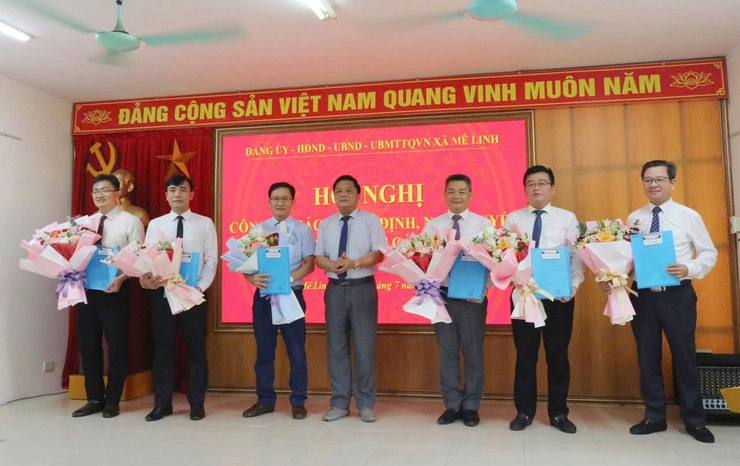 Đảng ủy - HĐND - UBND - UBMTTQ Việt Nam xã Mê Linh công bố các Quyết định về công tác cán bộ- Ảnh 5.