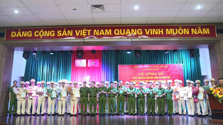 Hà Nội có 41 đội chữa cháy và cứu nạn, cứu hộ khu vực- Ảnh 1.