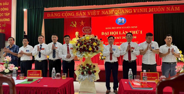 Đại hội Đảng bộ UBND xã Liên Minh lần thứ I, nhiệm kỳ 2025-2030- Ảnh 1.