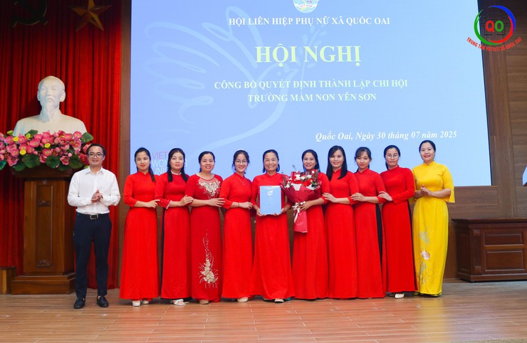 Quốc Oai công bố thành lập Chi hội Phụ nữ Công an xã và 9 Chi hội Phụ nữ trường Mầm non- Ảnh 12.