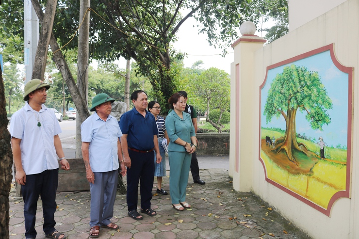 Quốc Oai kiểm tra cuộc thi "Sáng - Xanh - Sạch - Đẹp - An toàn": Lan tỏa ý thức cộng đồng, nâng tầm diện mạo nông thôn mới- Ảnh 12.