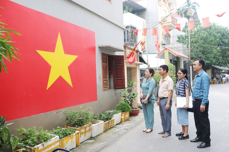 Quốc Oai kiểm tra cuộc thi "Sáng - Xanh - Sạch - Đẹp - An toàn": Lan tỏa ý thức cộng đồng, nâng tầm diện mạo nông thôn mới- Ảnh 15.